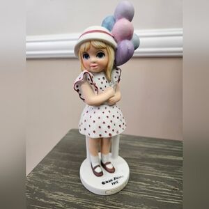 Vintage Margaret Keane Big Eyed Girl MDH 1976 Balloon Girl Figurine Japan